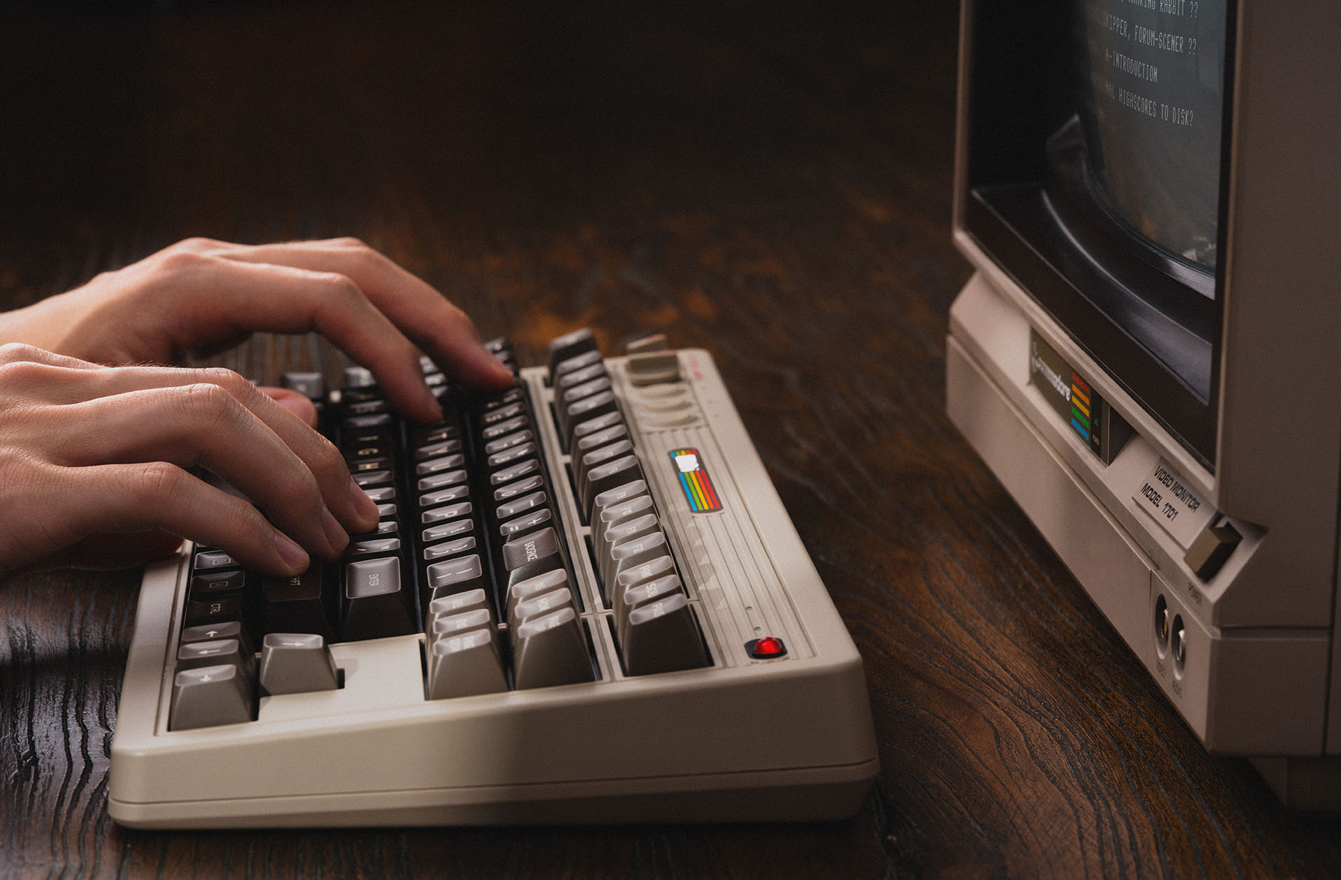 Retro 87 C64 机械键盘