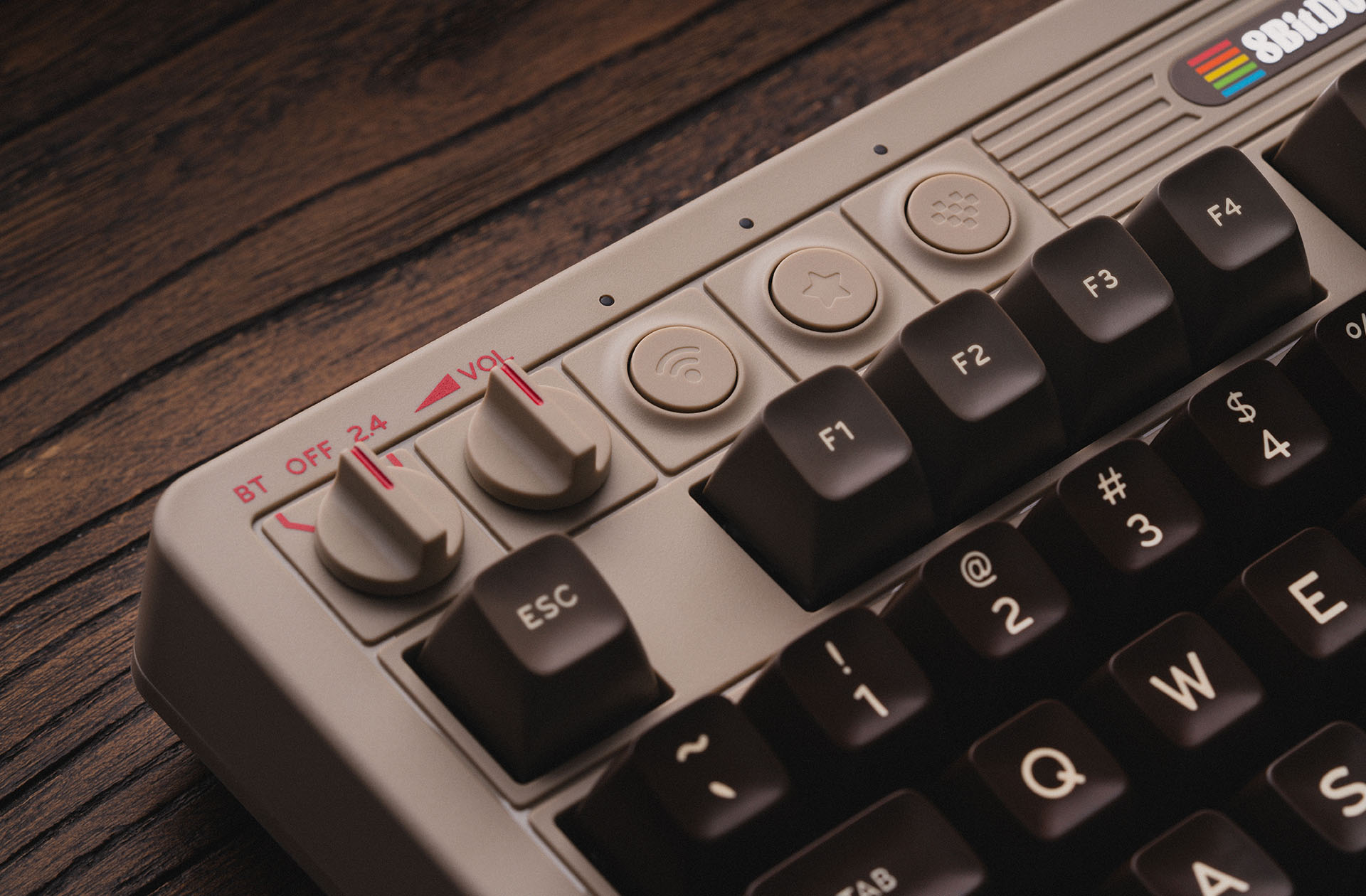 Retro 87 C64 机械键盘